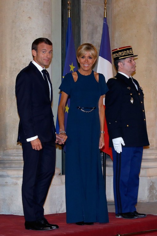 Brigitte-Macron-navy-blue.jpg (70 KB)