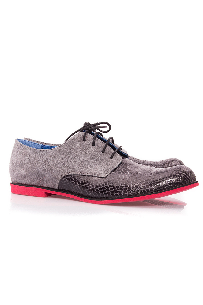 Chaussures Oxford gris Mono Shoes by Dumitru Mihaica image 1