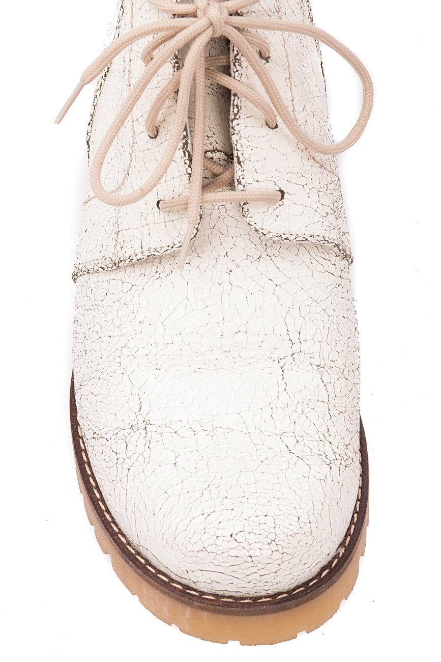 Bottines d'hiver Mono Shoes by Dumitru Mihaica image 3