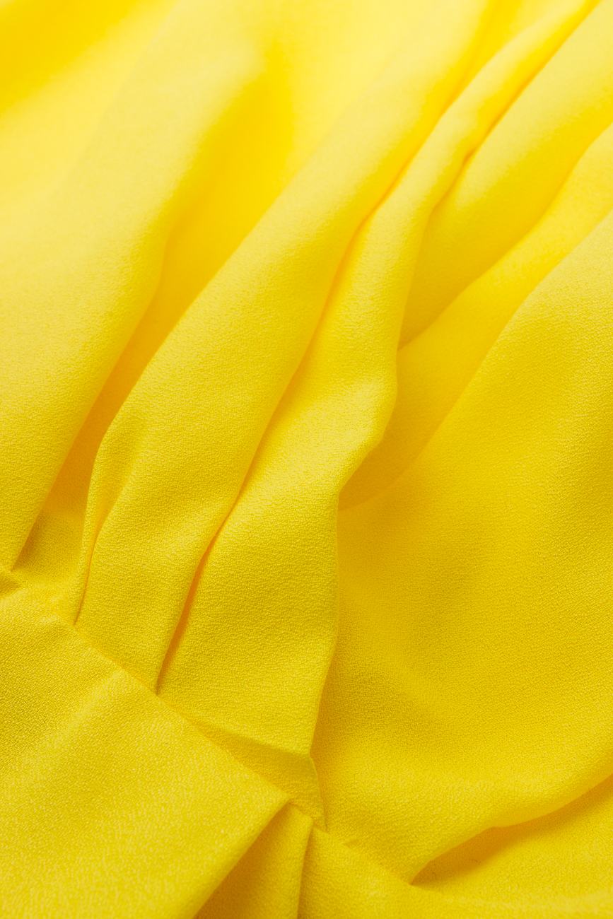 Robe jaune mi-longue Claudia Castrase image 3