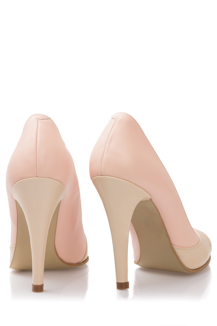 Pink and beige leather pointed pumps PassepartouS image 2