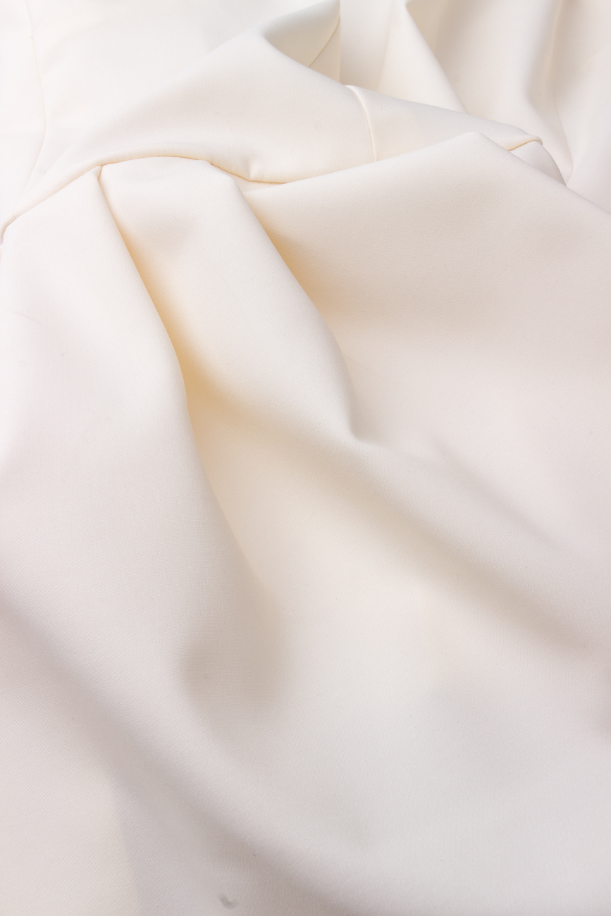 Asymmetrical white top Claudia Castrase image 3