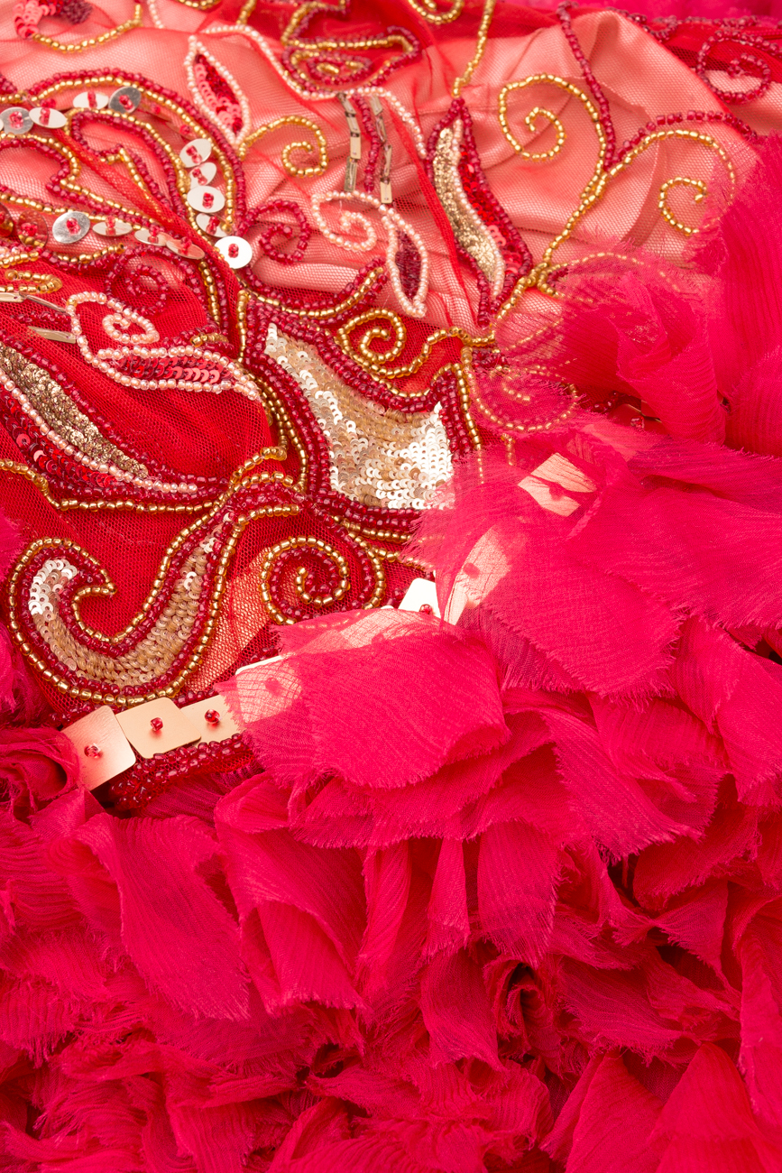 فستان احمر طويل ذو اضافات من الخرز ايلينا بيرسيل image 4