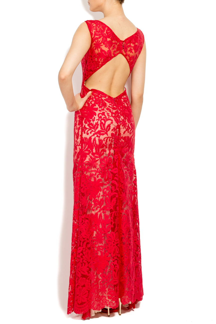 فستان احمر طويل ذو فتحه في الظهر ايلينا بيرسيل image 2