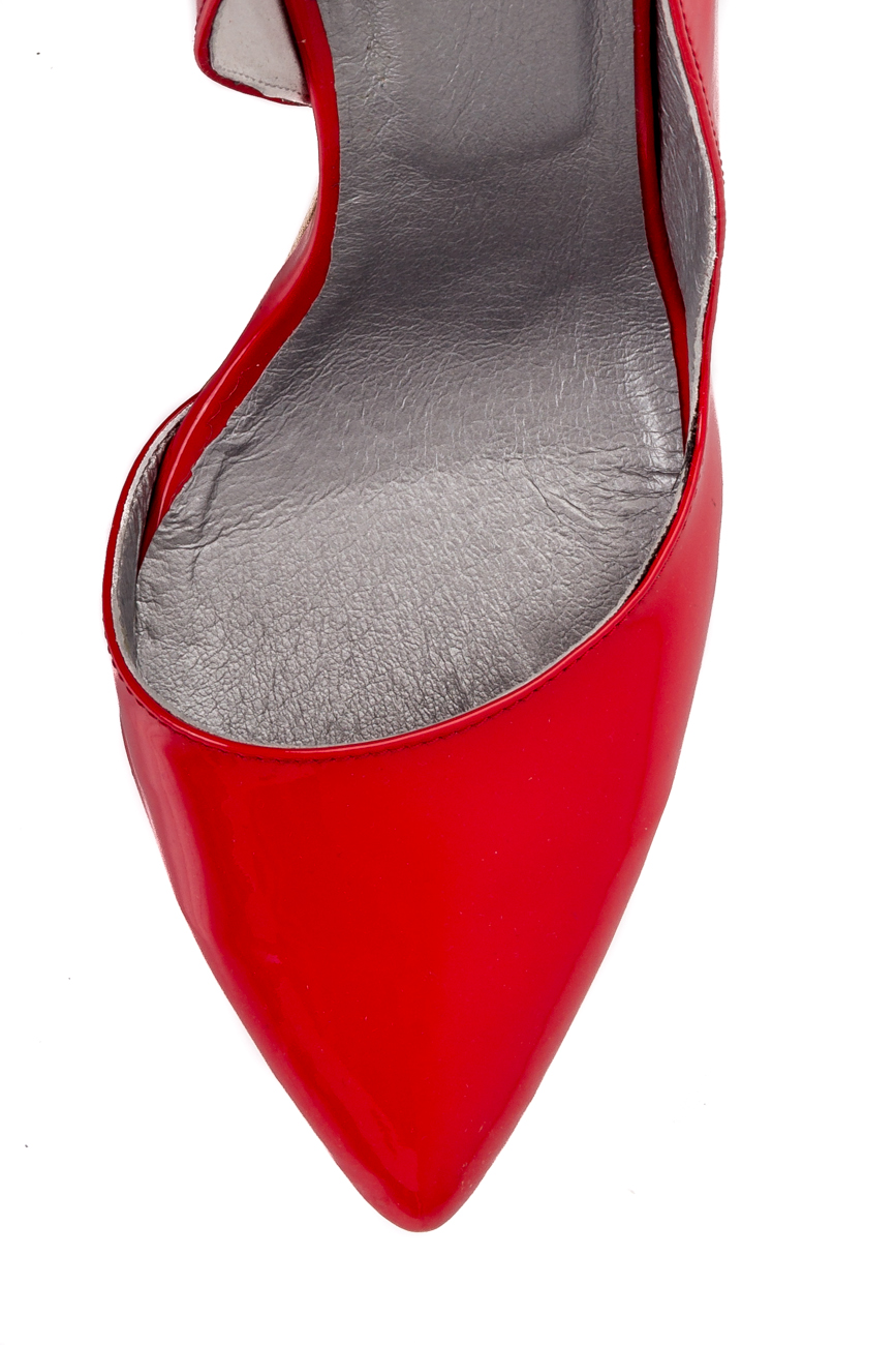 Pantofi rosii piele lacuita decupati Ana Kaloni imagine 3