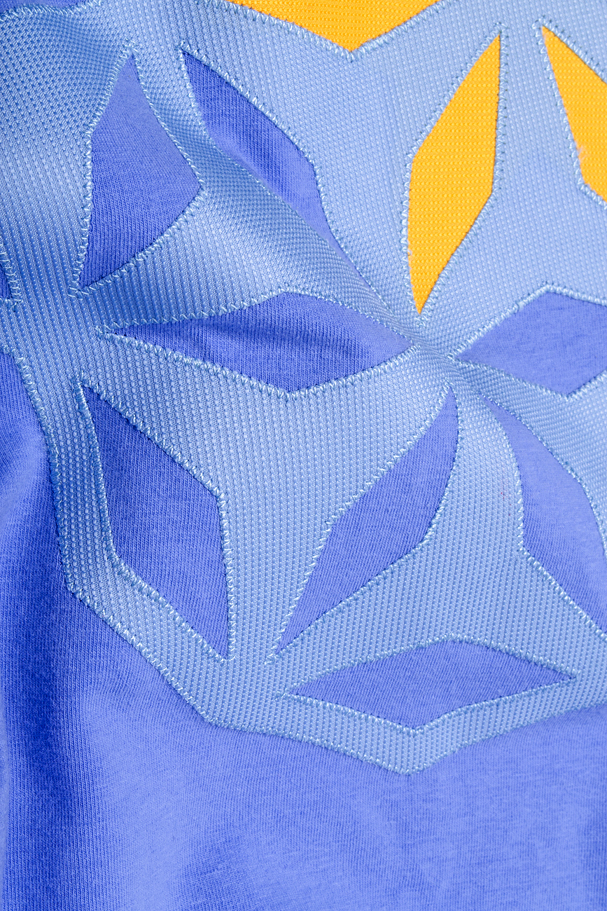 Tricou bleu din bumbac cu aplicatie geometrica   Crepe Black Collar imagine 3