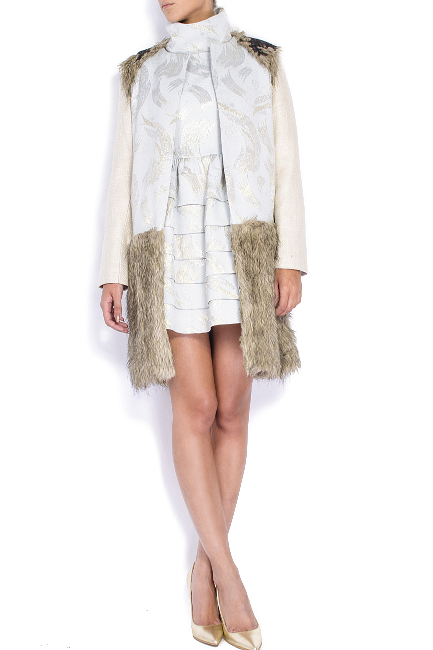 Brocade coat with faux fur Simona Semen image 0