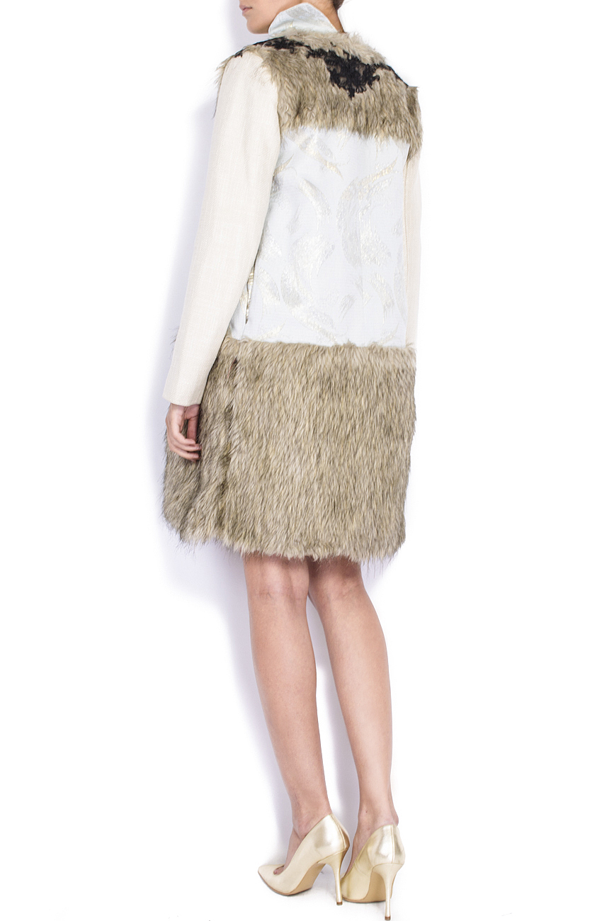 Palton din brocart cu blana artificiala Simona Semen imagine 2