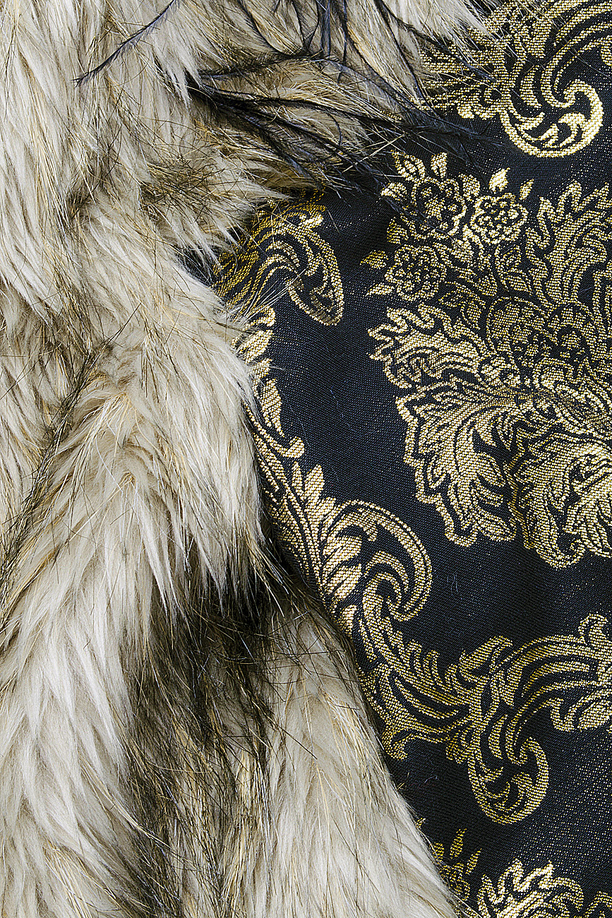 Printed brocade faux fur coat  Simona Semen image 3
