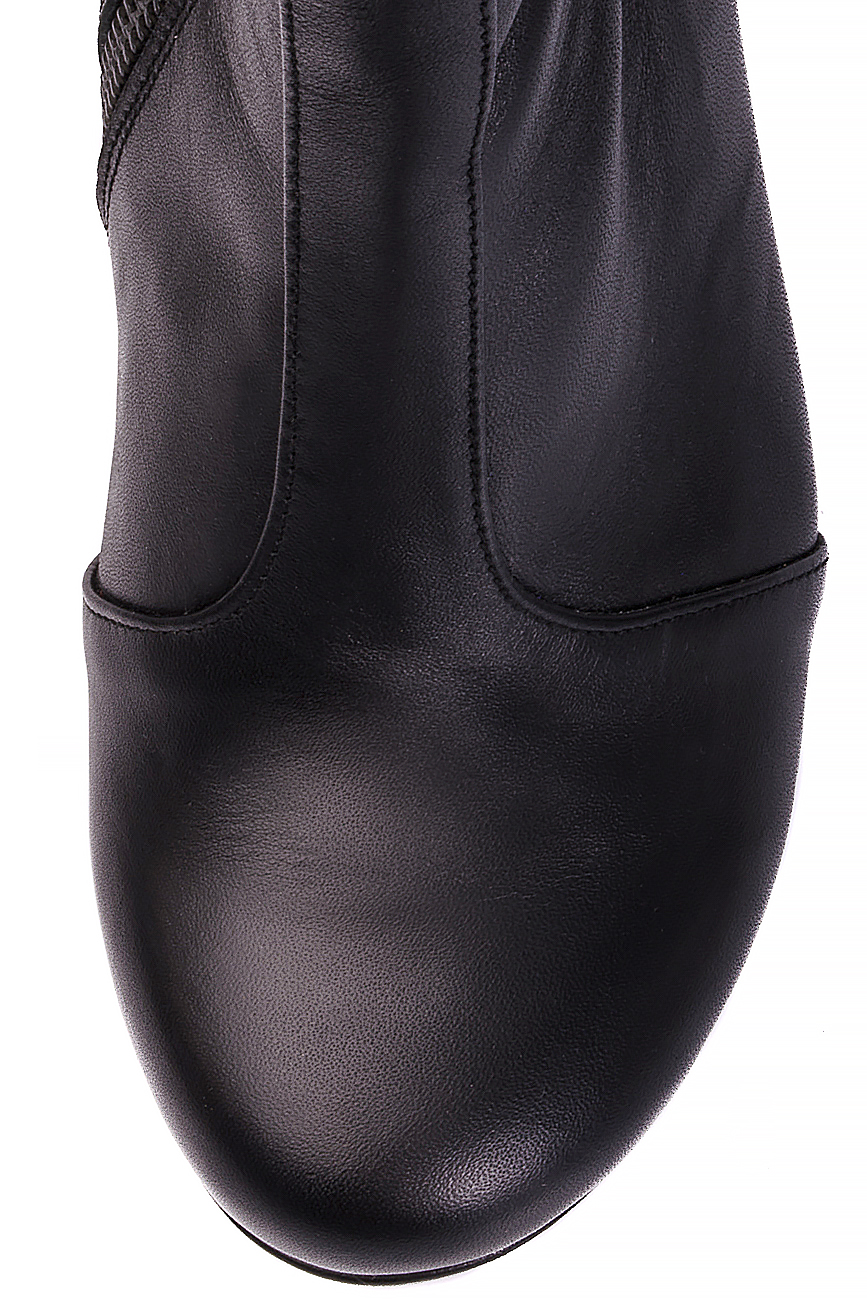 Black-trimmed leather ankle boots Mihaela Glavan  image 3
