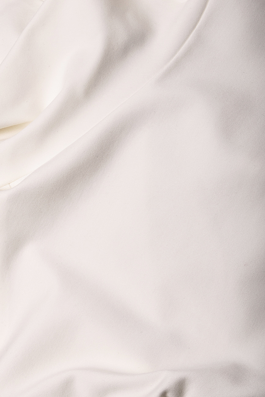 Asymmetric white turtleneck top Atelier 2929 by Giorgia image 3