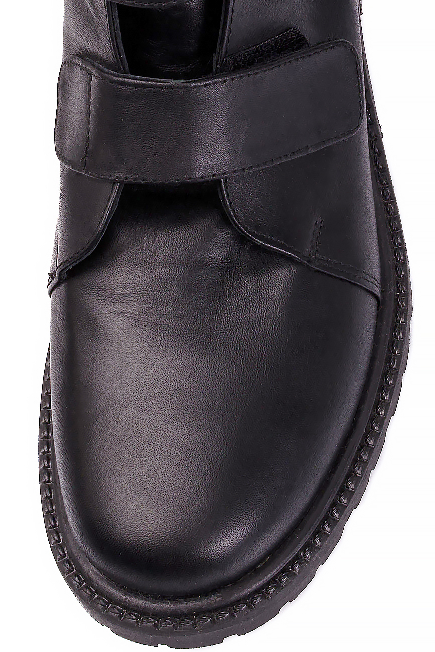  Asymmetric leather boots Mihaela Glavan  image 3