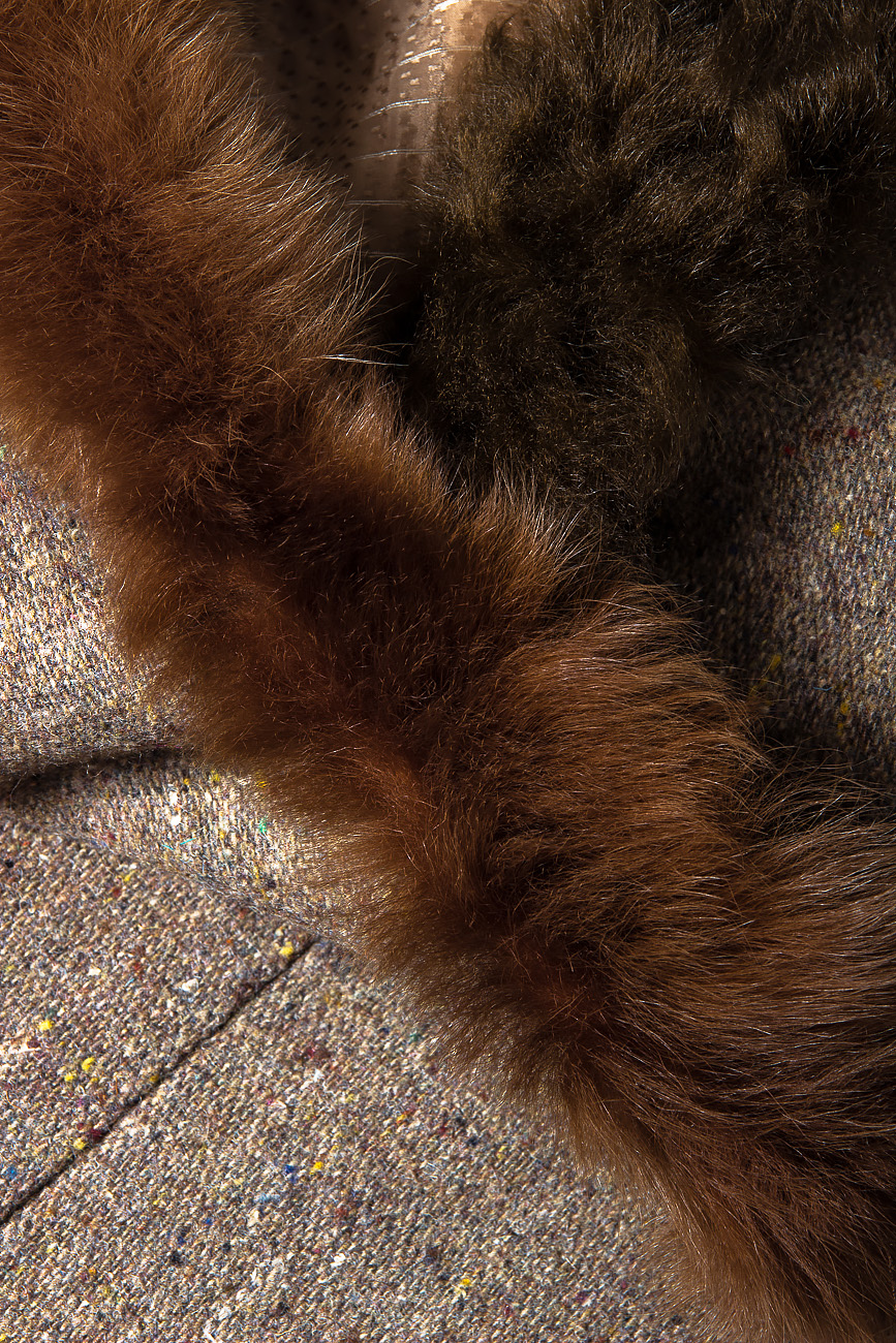 Palton din stofa de lana cu guler din blana B.A.D. Style by Adriana Barar imagine 3