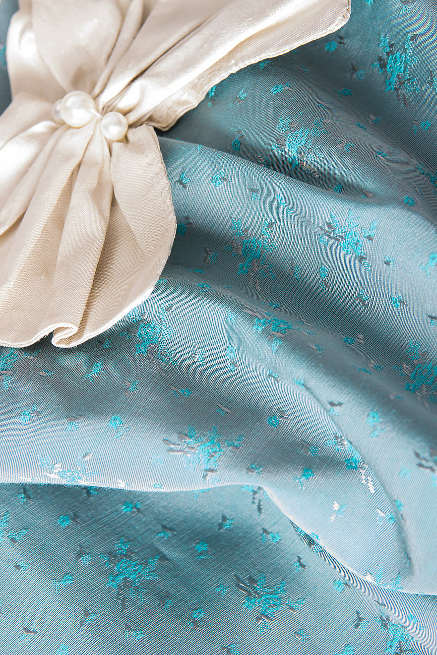Robe en taffetas et soie bleue Mihaela Cirlugea  image 3