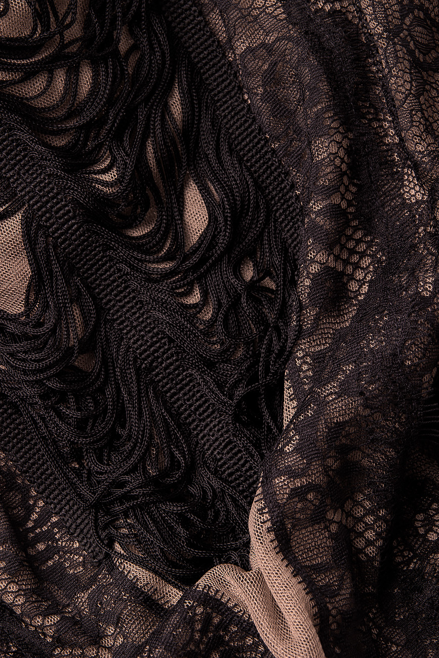 Rochie de seara din tul cu aplicatii din dantela cusute manual BRIA Design imagine 3