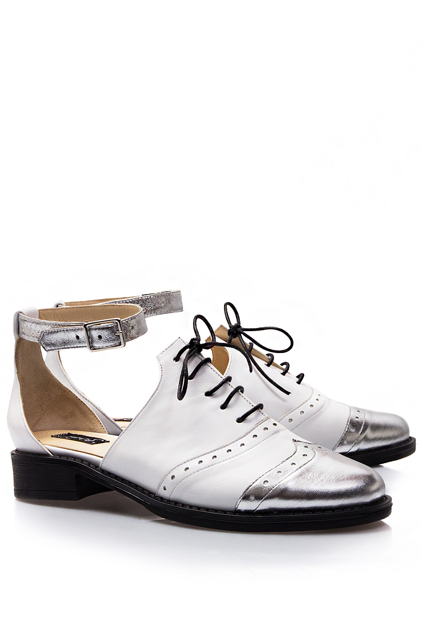 Two-tone leather brogues PassepartouS image 1