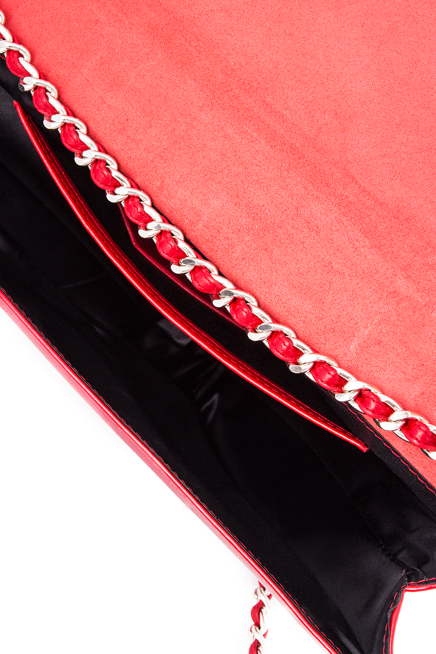 Pochette triangulaire rouge en cuir lisse Laura Olaru image 3