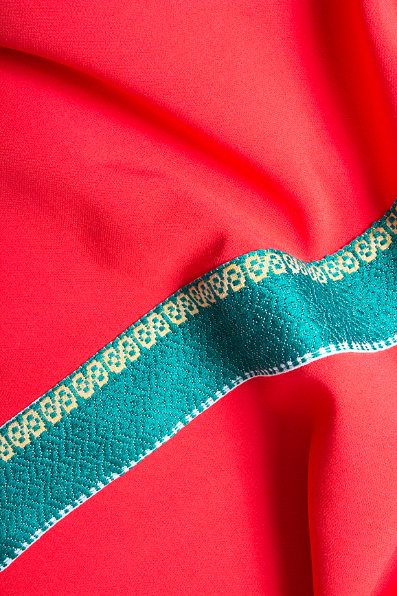T-shirt en coton à motif traditionnel roumain Izabela Mandoiu image 3