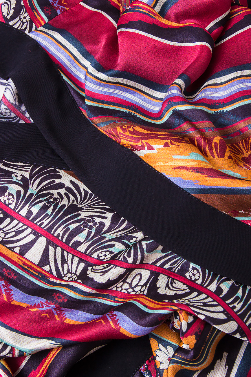 Kimono en soie à imprimé multicolore Smaranda Almasan image 3