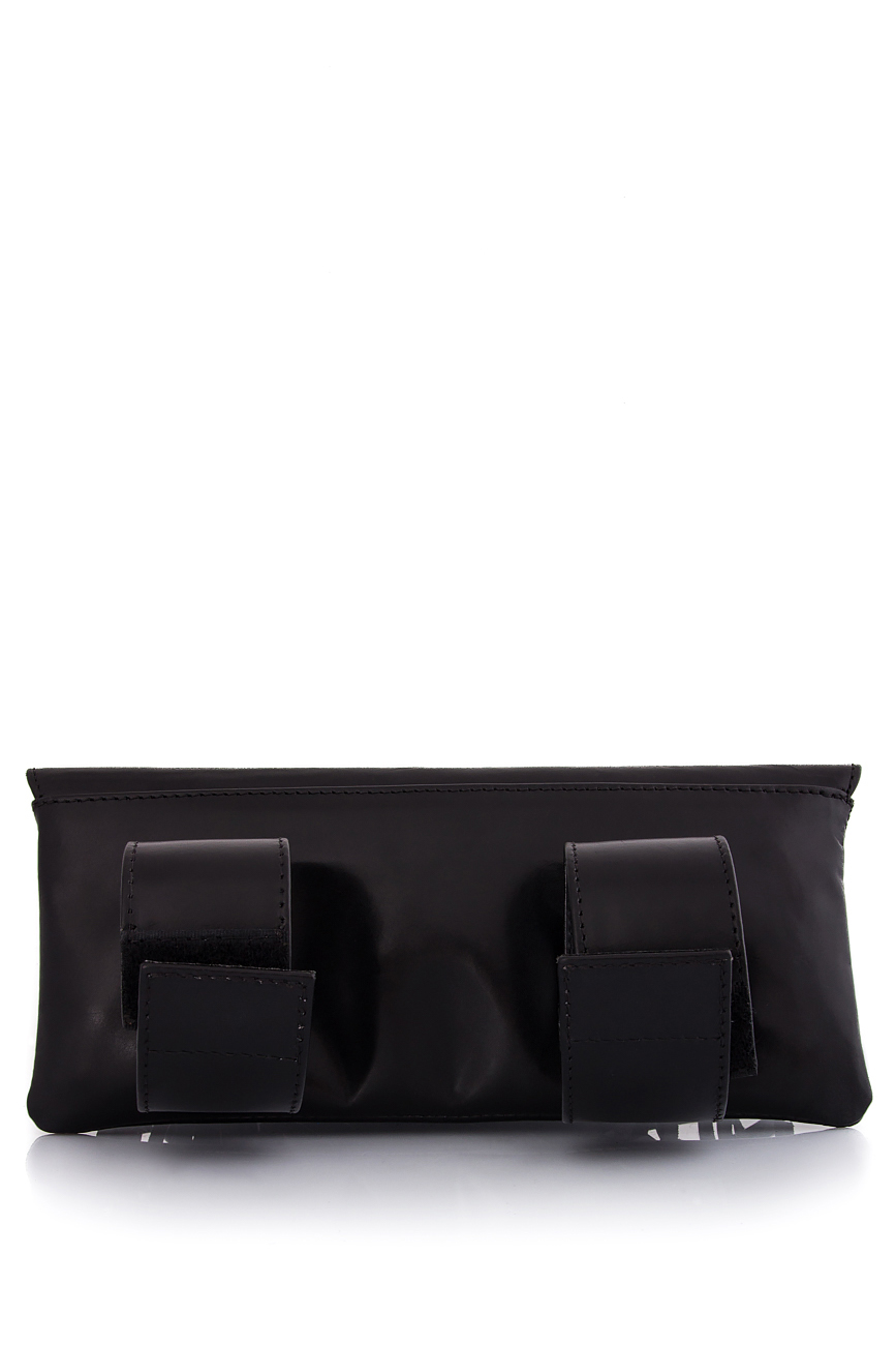 Pochette noire en cuir ornée de franges Laura Olaru image 2