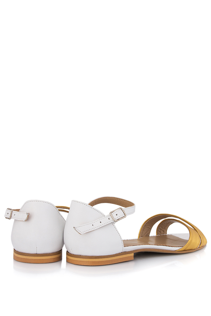 Two-tone leather sandals PassepartouS image 2