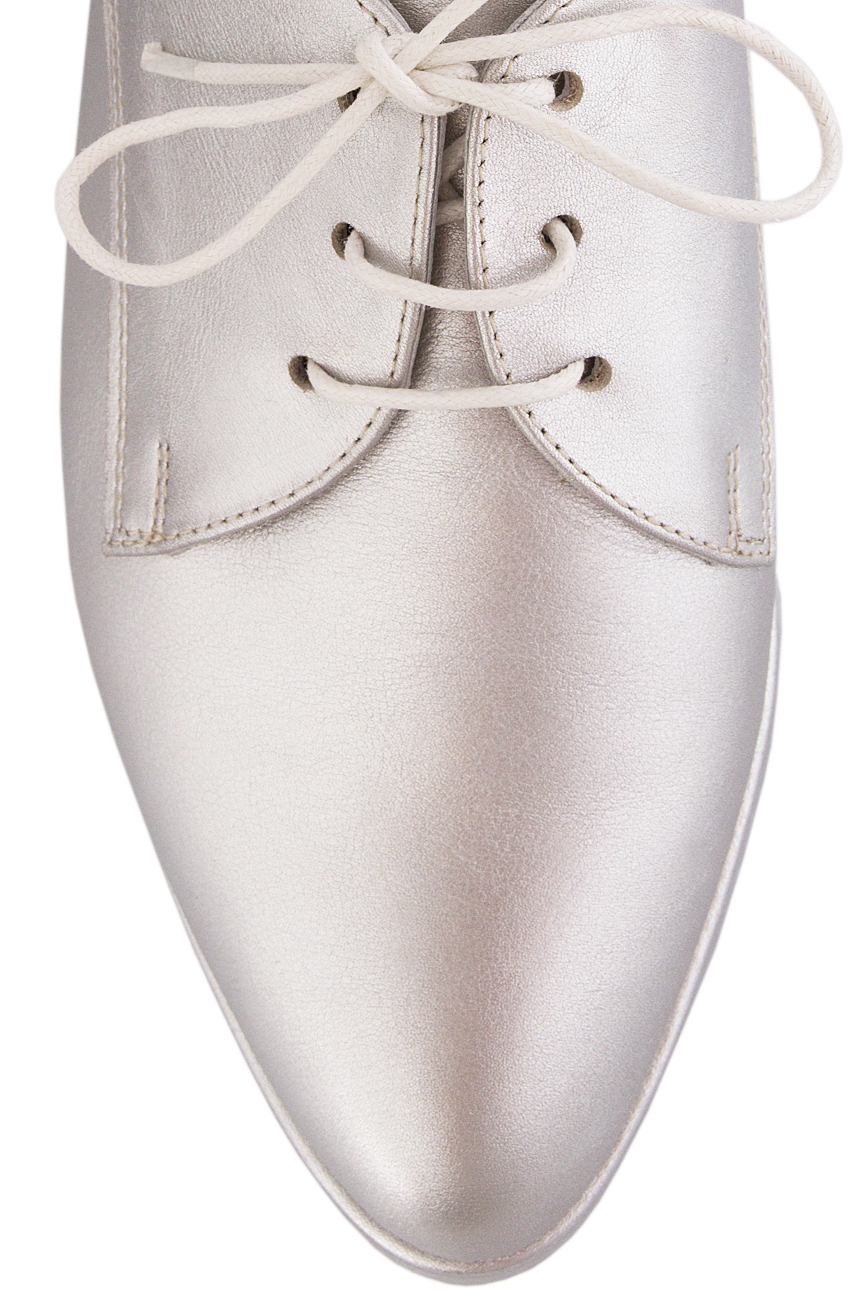 Chaussures plates en cuir argenté Mihaela Glavan  image 3