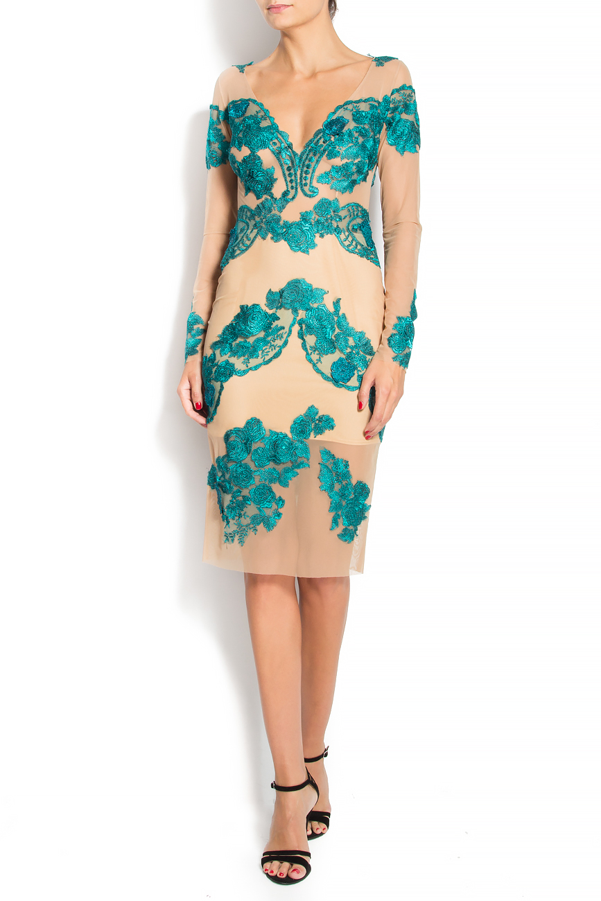 Midi dress with lace applied by hand Bien Savvy image 0