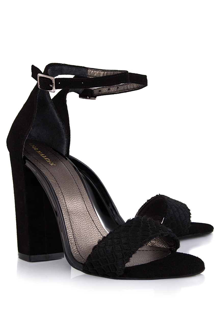 Sandales en daim noir et cuir texturé Ana Kaloni image 1
