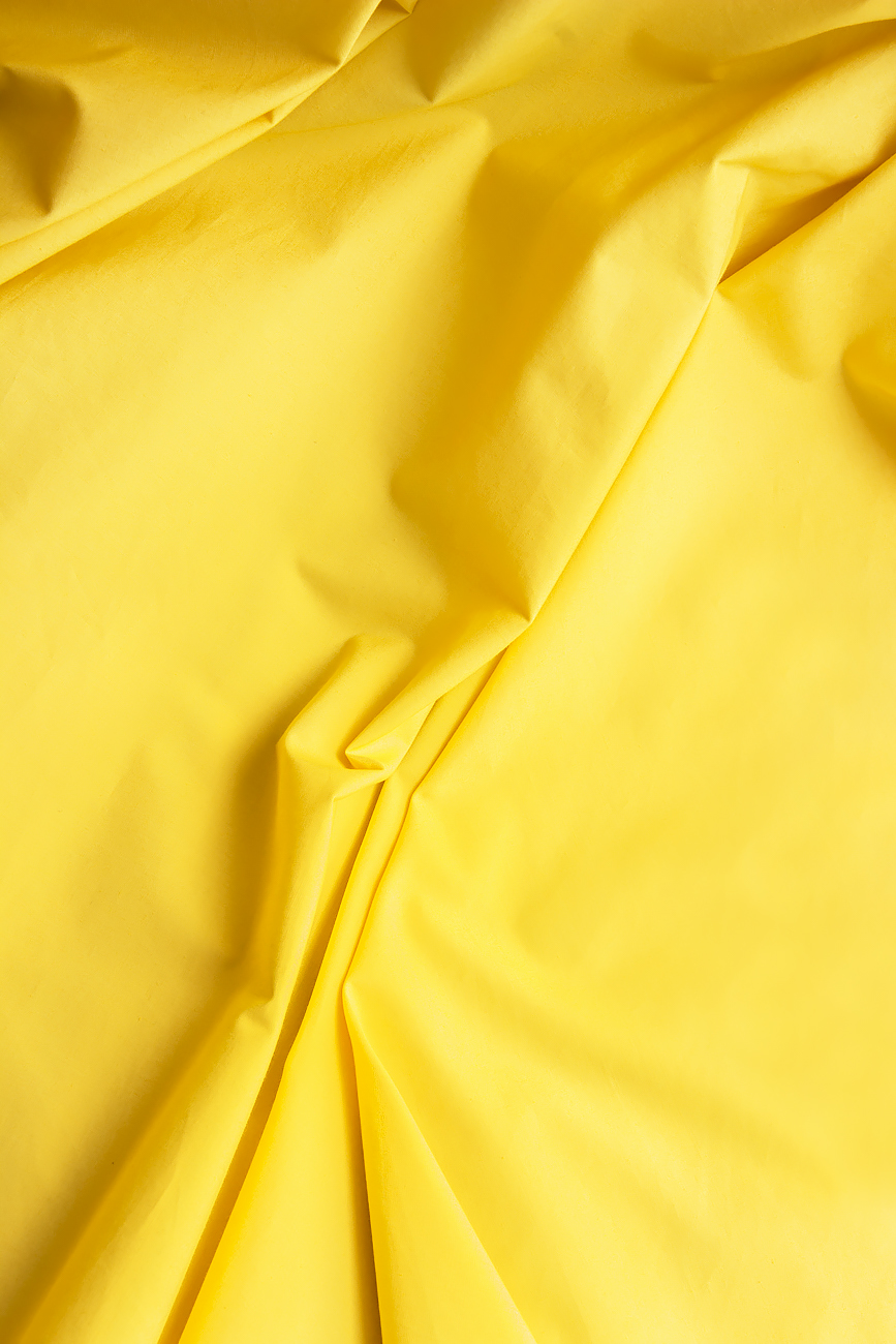 Jupe plissée jaune avec cordon de serrage noir Lena Criveanu image 3