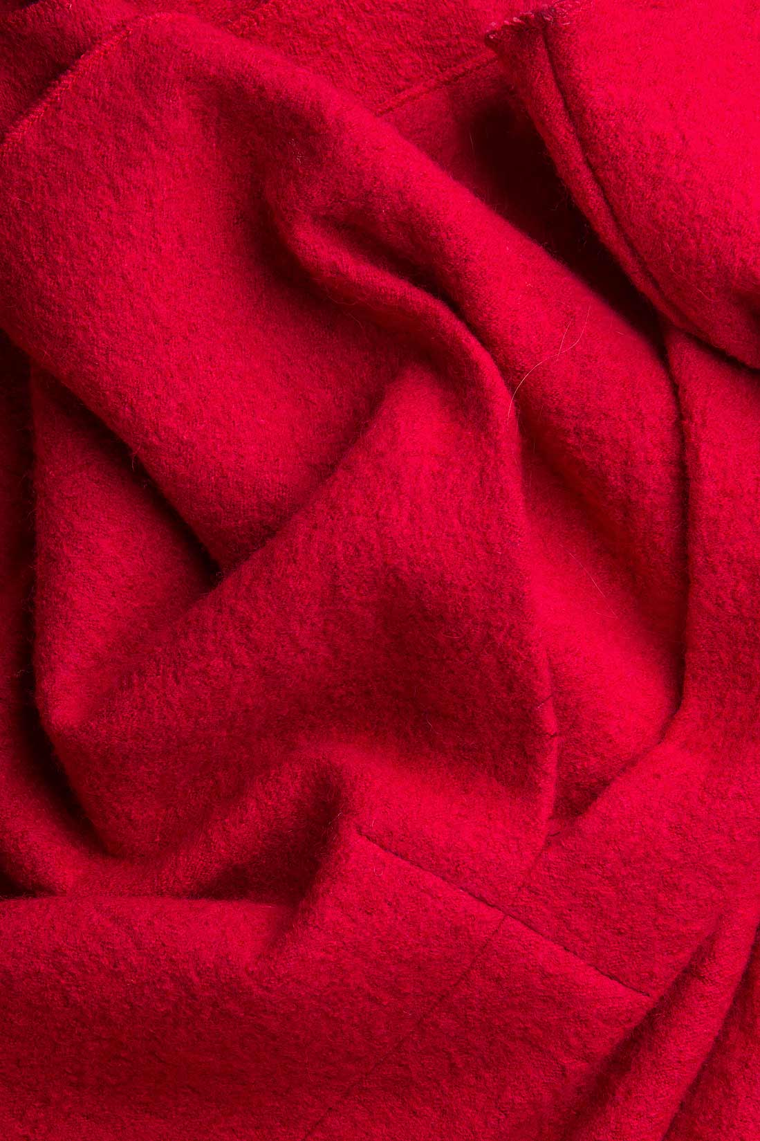 Pull en laine plissé sur le devant  Cloche image 4