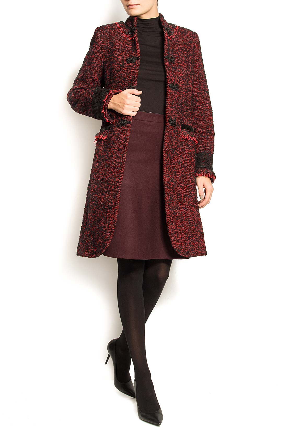 Palton din lana cu aplicatii din dantela Carmen Ormenisan imagine 1