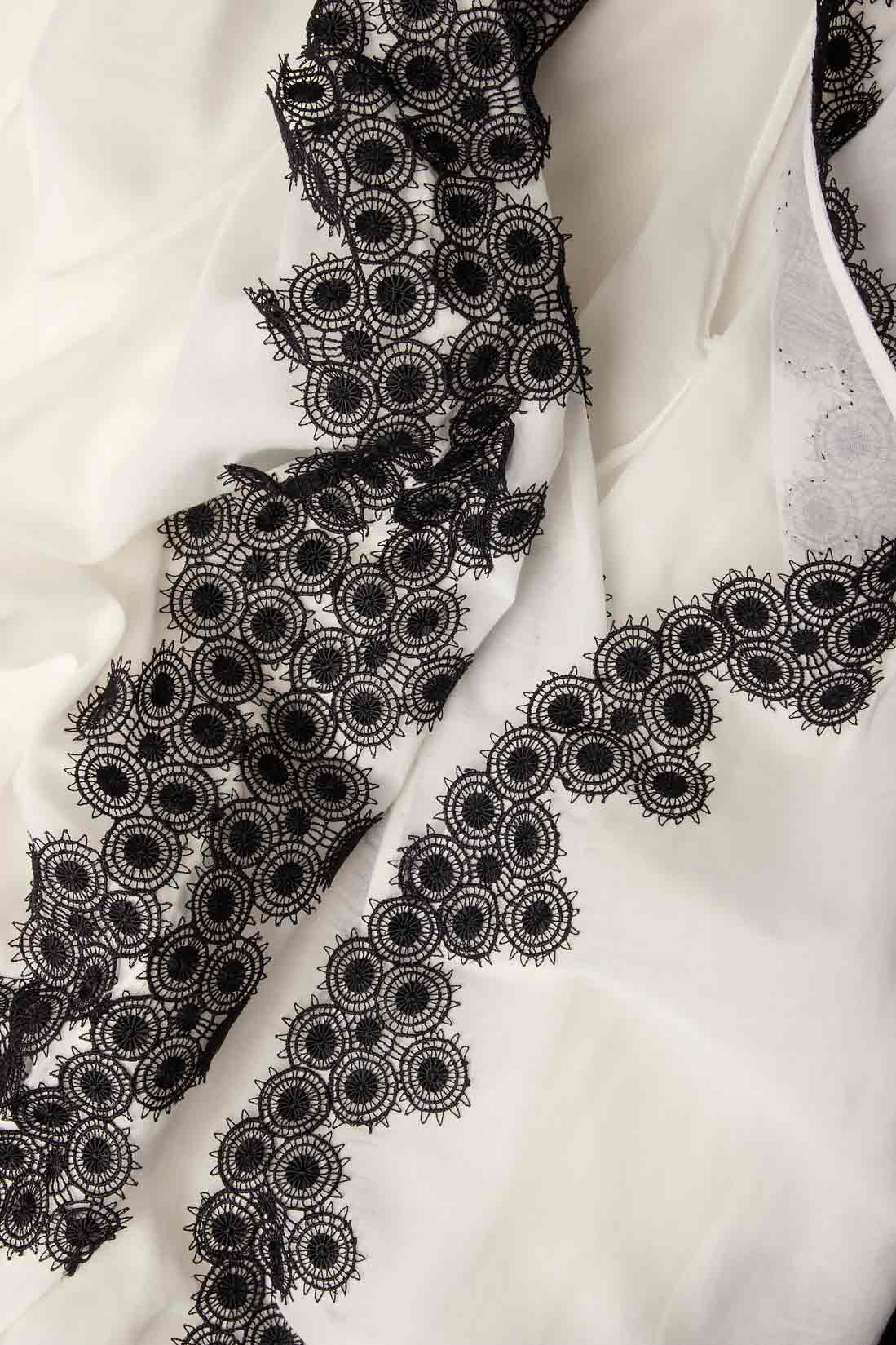 Lace-appliquéd cotton wrap shirt Dorin Negrau image 3