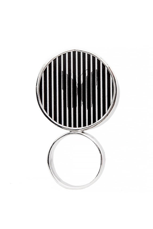 Handmade silver ring with plexiglas pendant Snob. image 0
