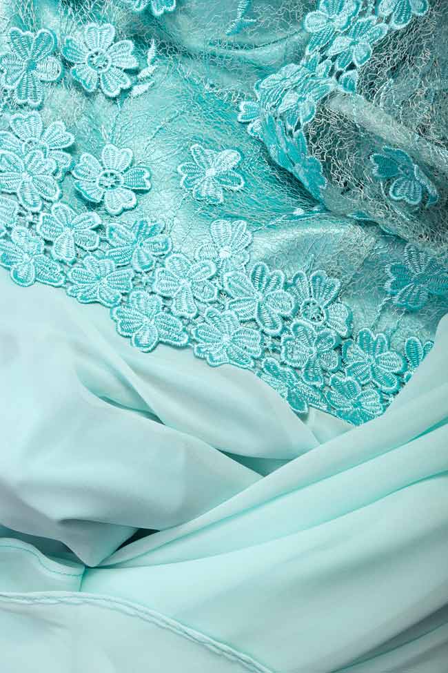 Crepe gown with hand-sewn applications Raffaela Moraru image 3
