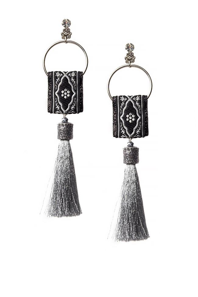 Tasseled silk folk clip earrings Bon Bijou image 0