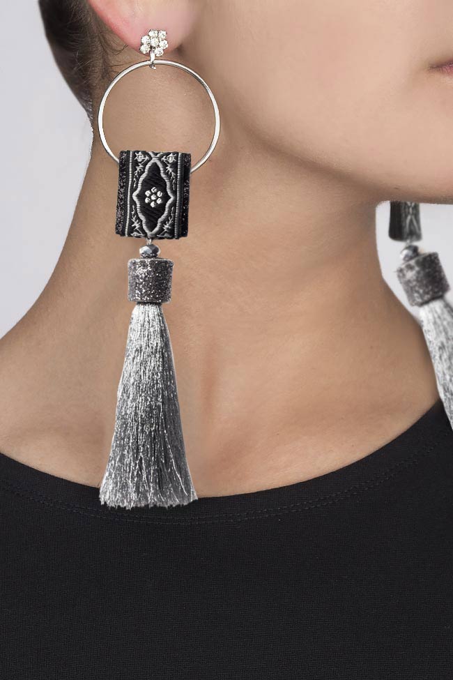 Tasseled silk folk clip earrings Bon Bijou image 3