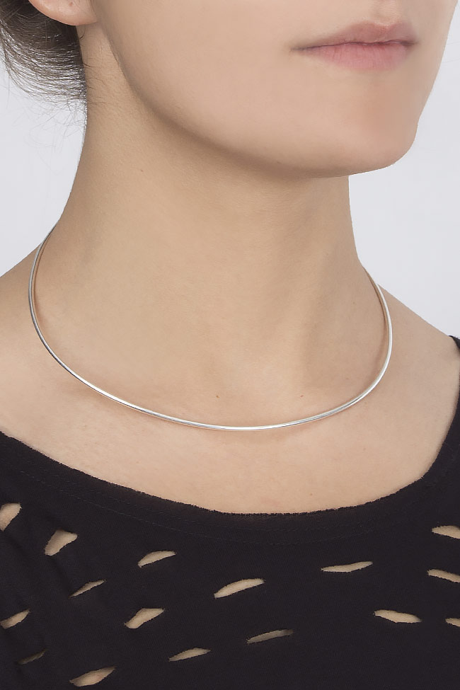 Silver choker necklace Cloche image 3