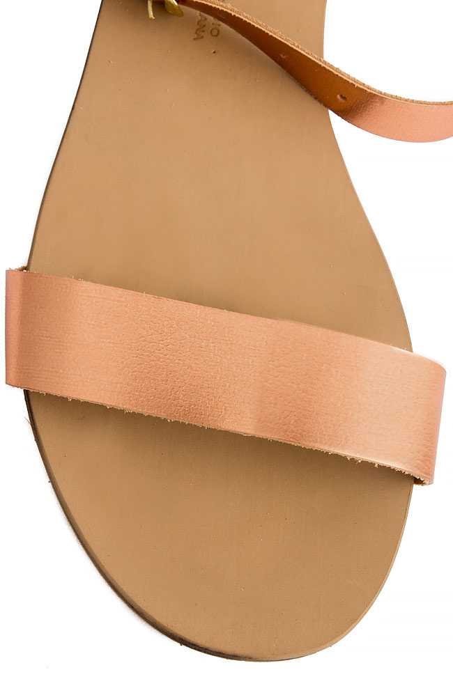 Sandale din piele naturala lacuita cu bareta pe glezna Mihaela Gheorghe imagine 3