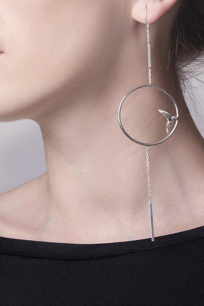 Asymmetric humming-bird silver earrings Snob. image 3