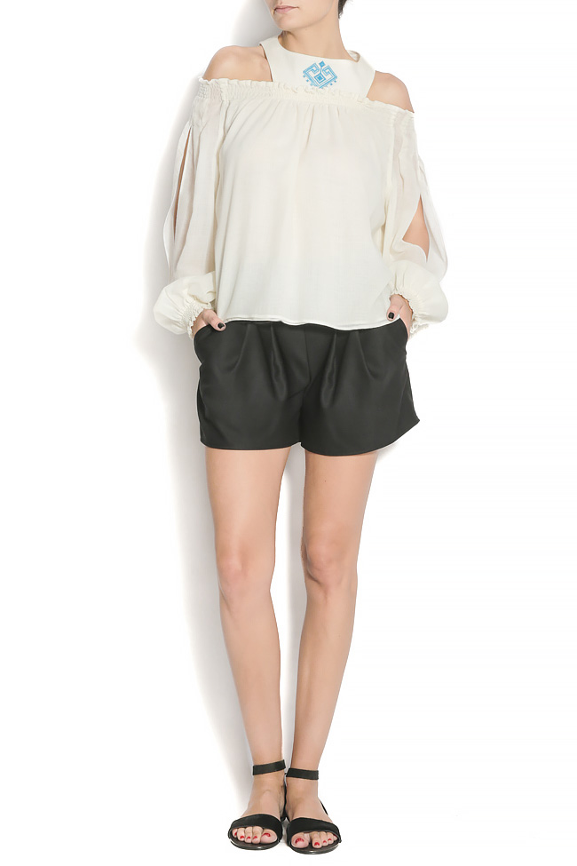 Wool shorts with side pockets Izabela Mandoiu image 0