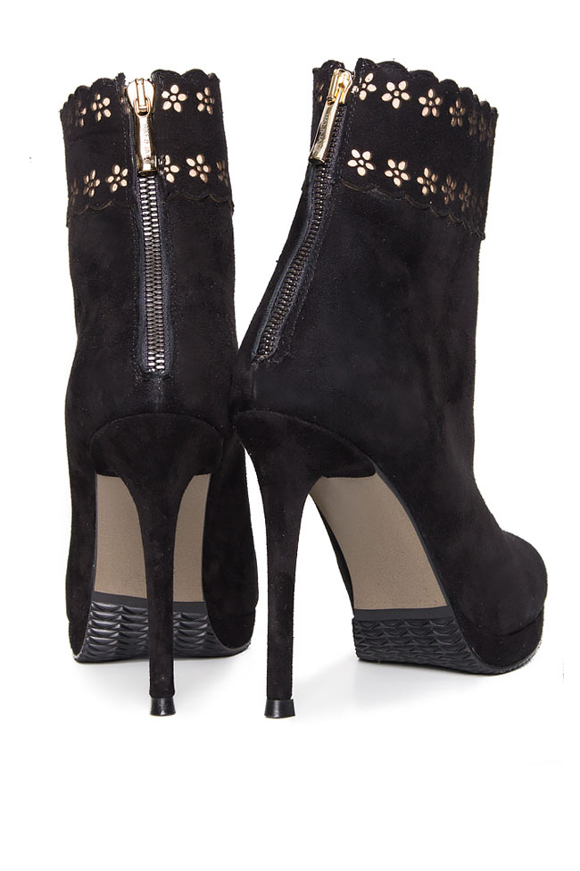 Suede leather boots with laser cut Hannami image 2