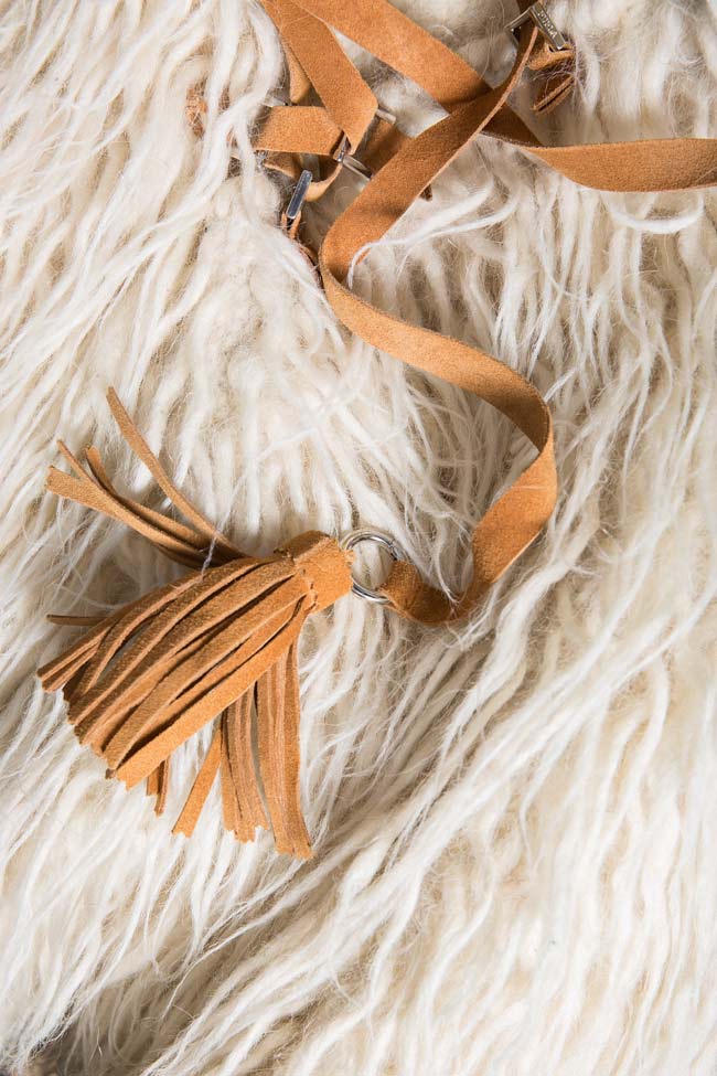 Cape en laine avec lacet en daim avec pampilles NINUCA Nicoleta Obis image 3