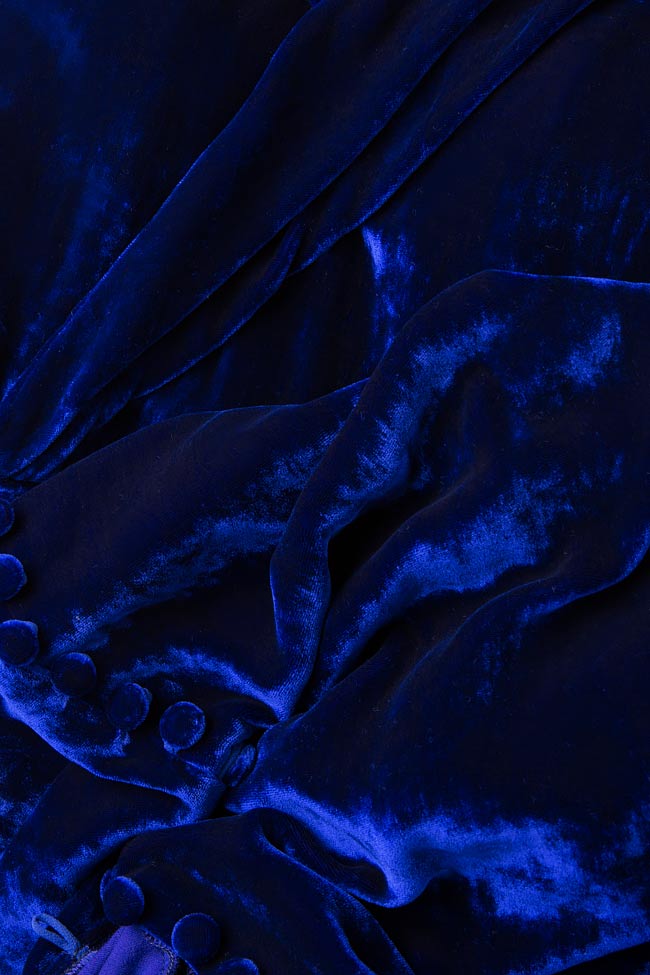 Rochie maxi din catifea de matase cu nasturi pe slit Mirela Diaconu  imagine 3