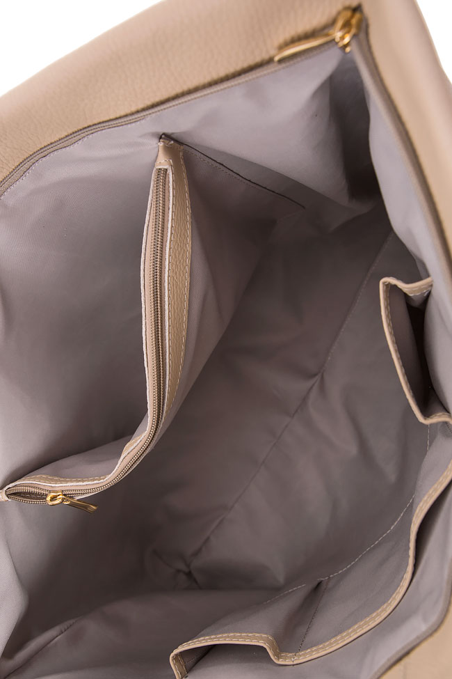 Oversized textured-leather bag Zenon image 3