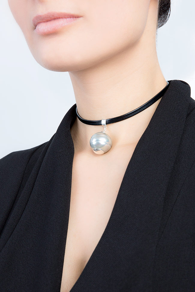 Chocker necklace with Mallorca pearl Eneada image 3