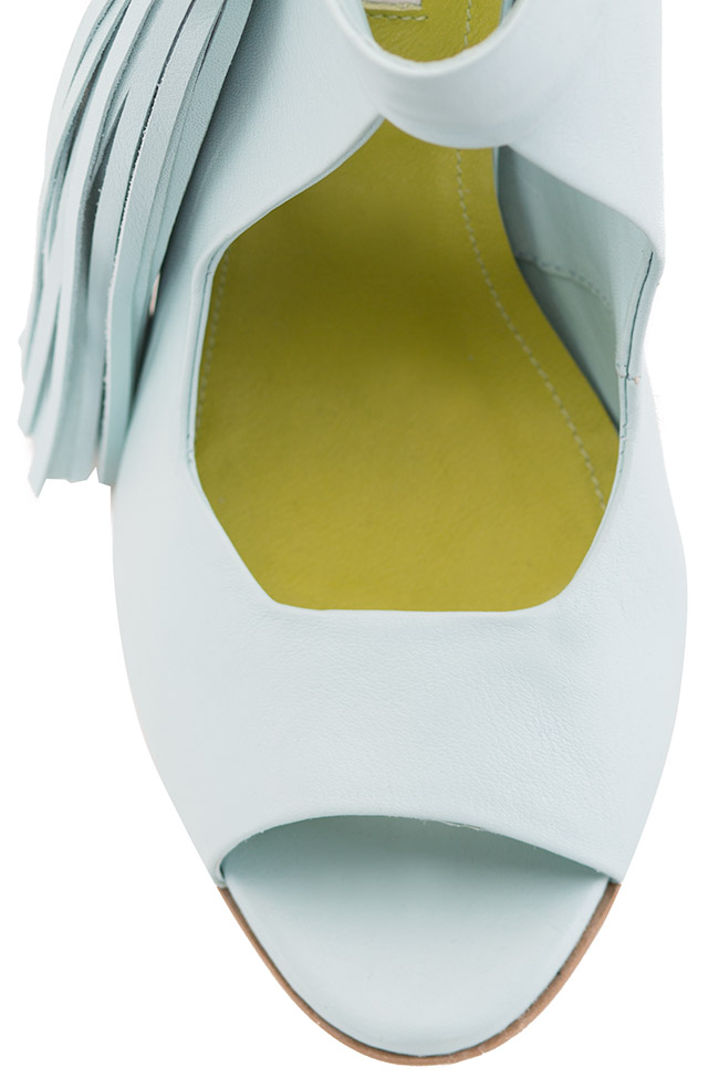 Tasseled leather sandals Ana Kaloni image 3