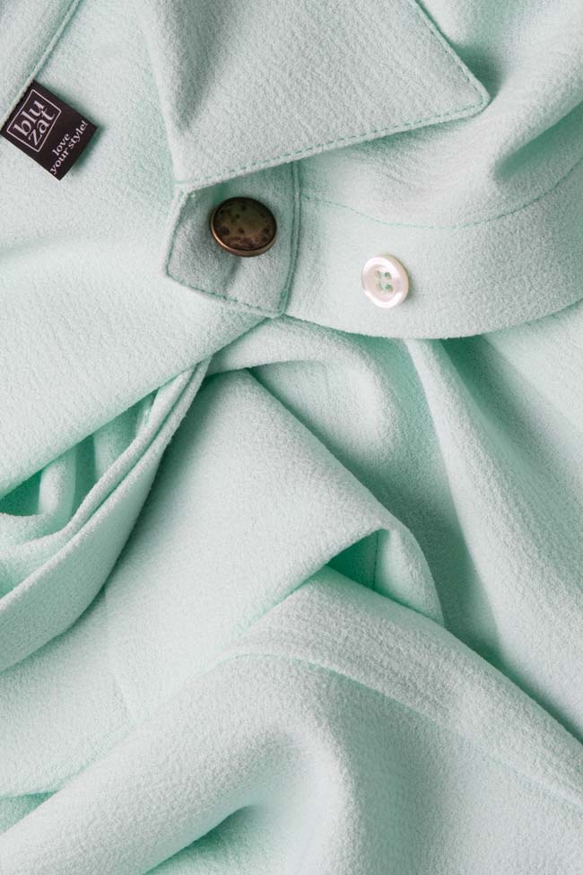 Robe type chemise en crépon Bluzat image 3