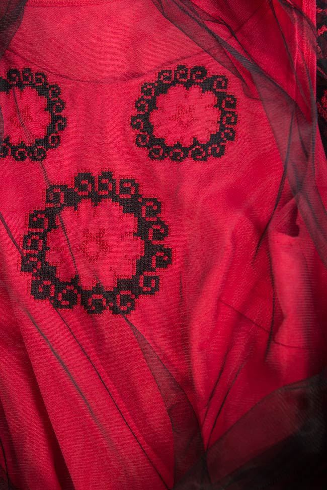 Robe maxi en coton brodée à la main Maressia image 4