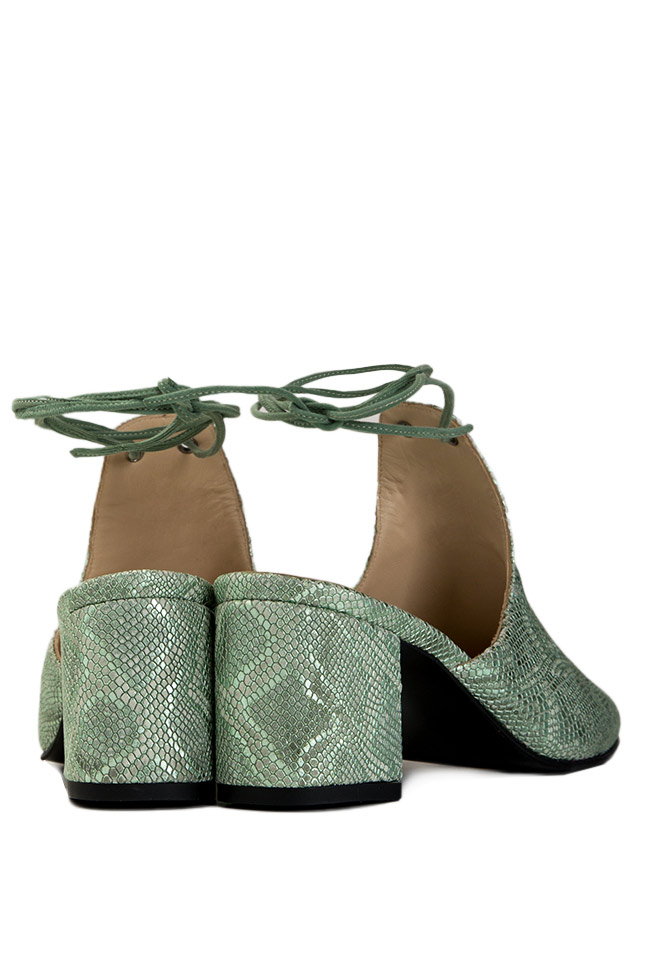 Pantofi din piele tip sarpe Arizona Cristina Maxim imagine 2