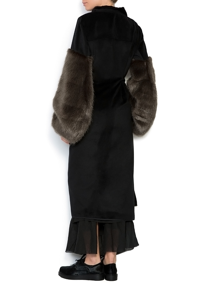 Manteau en mélange de laine  avec poignets en fourrure écologique Queen Studio Cabal image 3